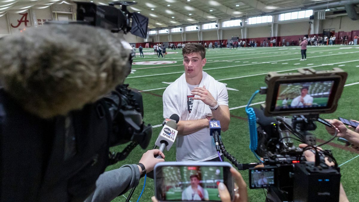 Alabama QB says he’s ‘absolutely’ a 1st-round pick